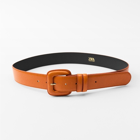 NWT. Zara Orange Leather Belt with Square Buckle. Size 32.